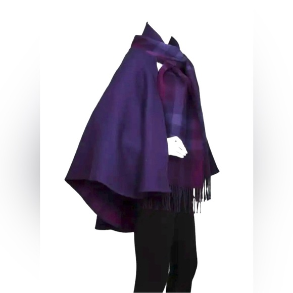Burberry Merino Wool Reversible Cape Viola Check Horseferry Road London - Picture 14 of 14